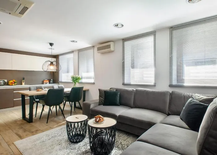 Lupoapartments Kosynierów Dostęp Na Kod *