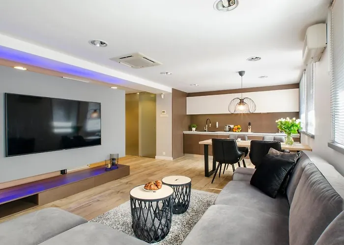 Lupoapartments Kosynierów Dostęp Na Kod Apartamento Łódź